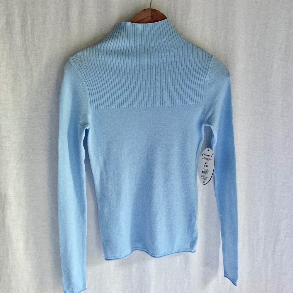 NWT Scoop Sweater Women's  XS Baby Blue Mock Neck Coastal Quiet Luxury Flaw
